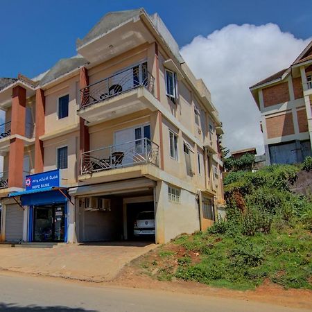 Oyo 18944 Venus Residency Hotel Ooty Bagian luar foto