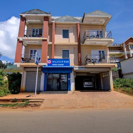 Oyo 18944 Venus Residency Hotel Ooty Bagian luar foto