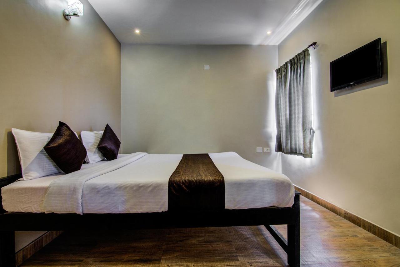 Oyo 18944 Venus Residency Hotel Ooty Bagian luar foto