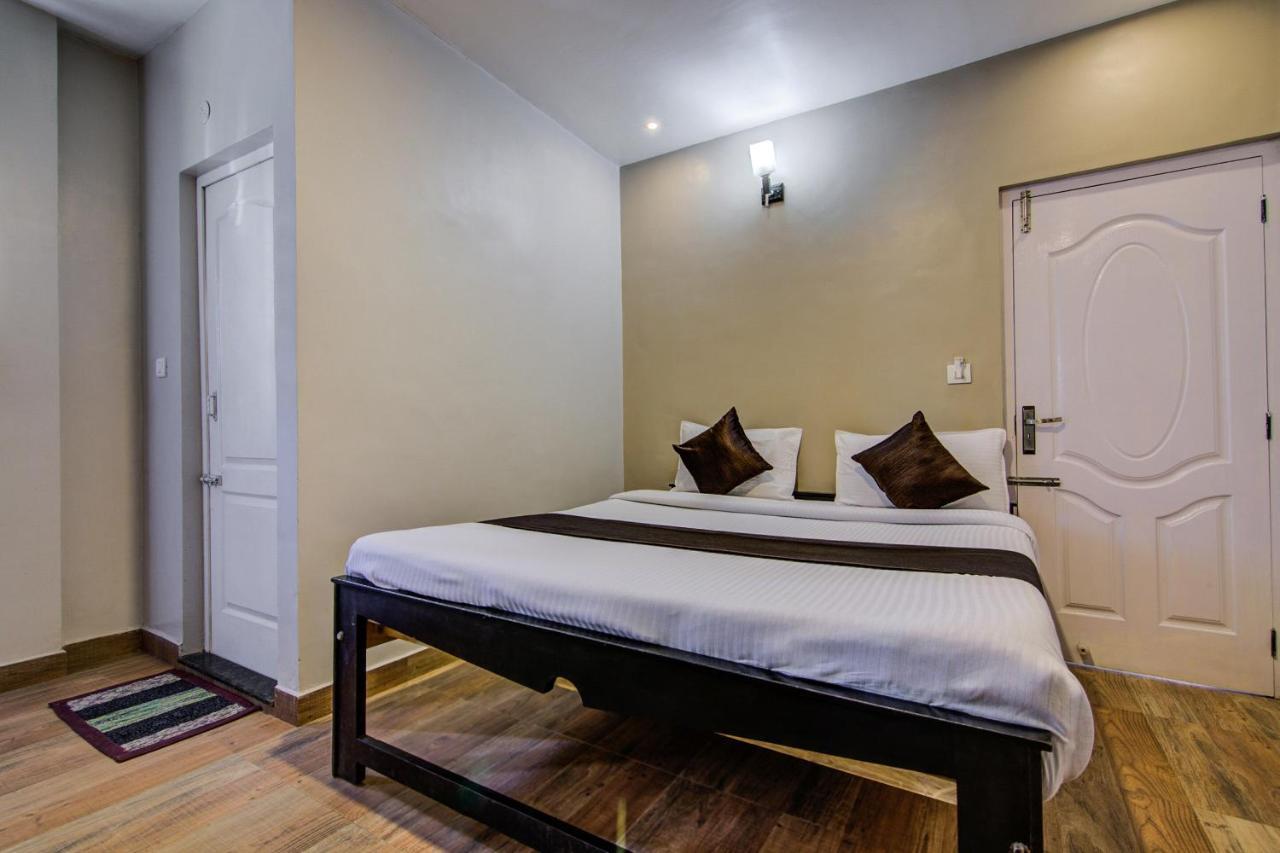 Oyo 18944 Venus Residency Hotel Ooty Bagian luar foto