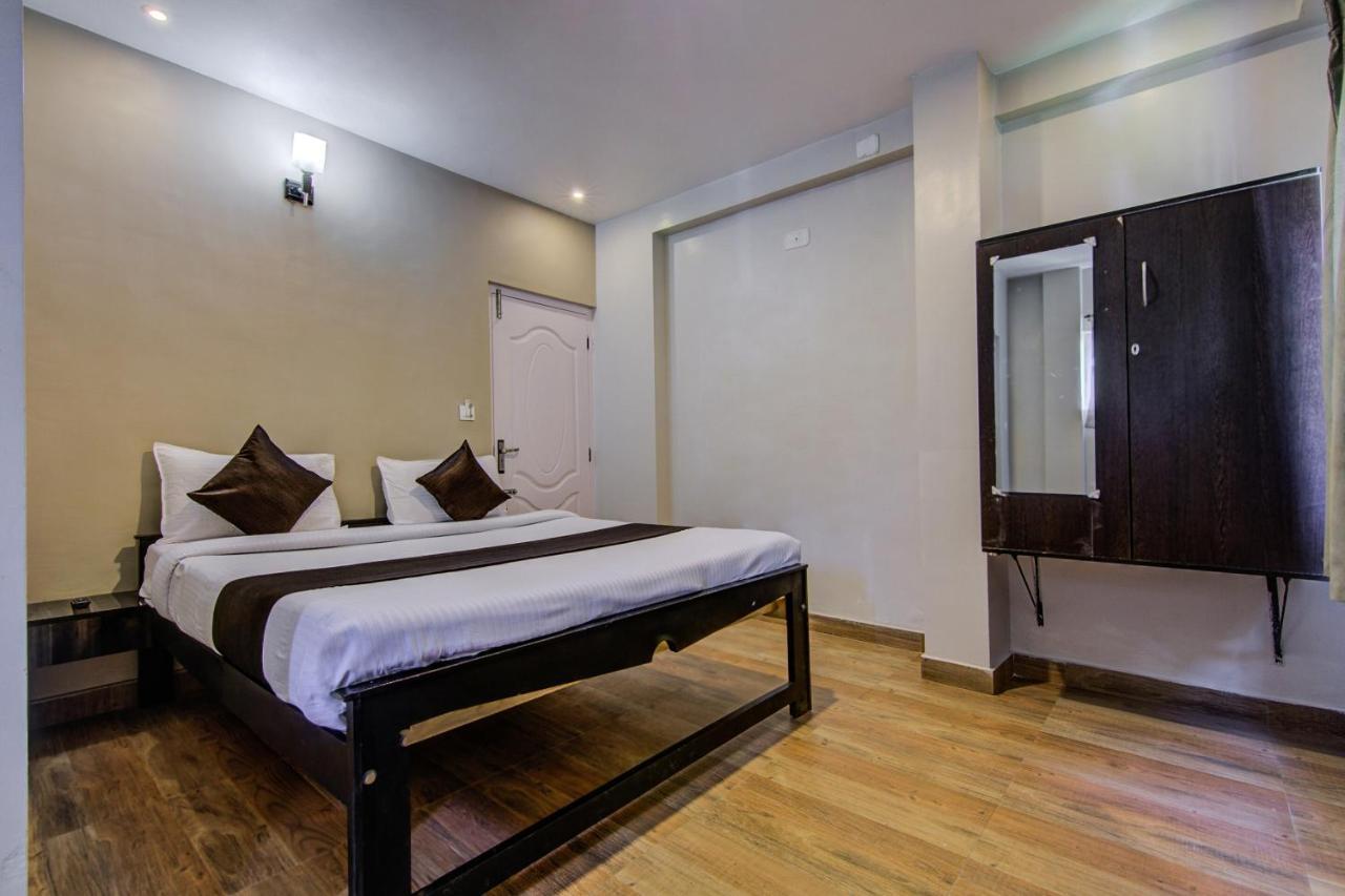 Oyo 18944 Venus Residency Hotel Ooty Bagian luar foto