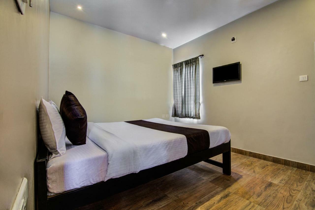 Oyo 18944 Venus Residency Hotel Ooty Bagian luar foto